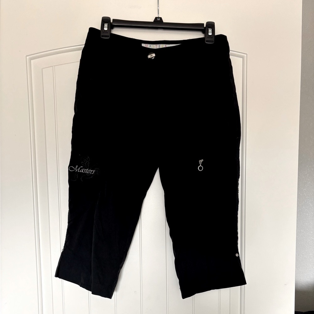 Masters Black Capris